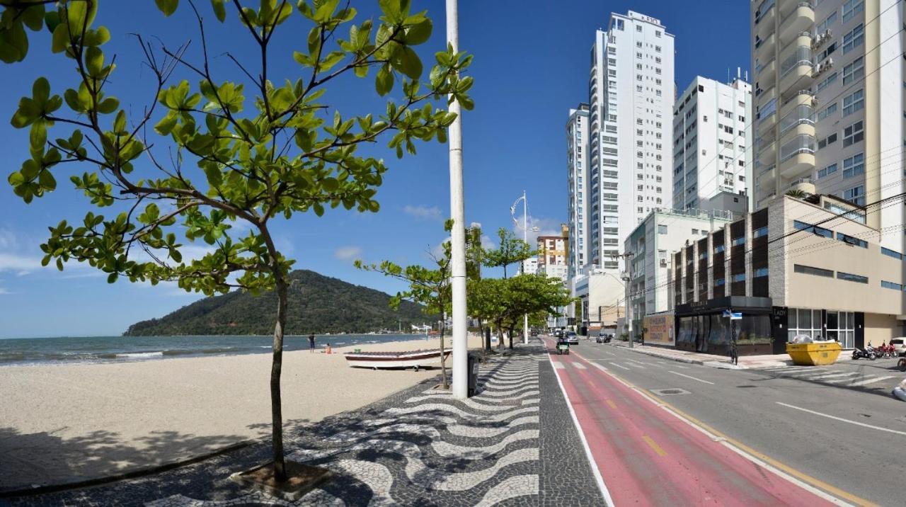 דירות Balneário Camboriú Frente Mar Pe Na Areia, Na Av Atlantica מראה חיצוני תמונה